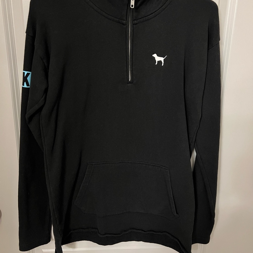 Black Pink/Victoria’s Secret Pullover